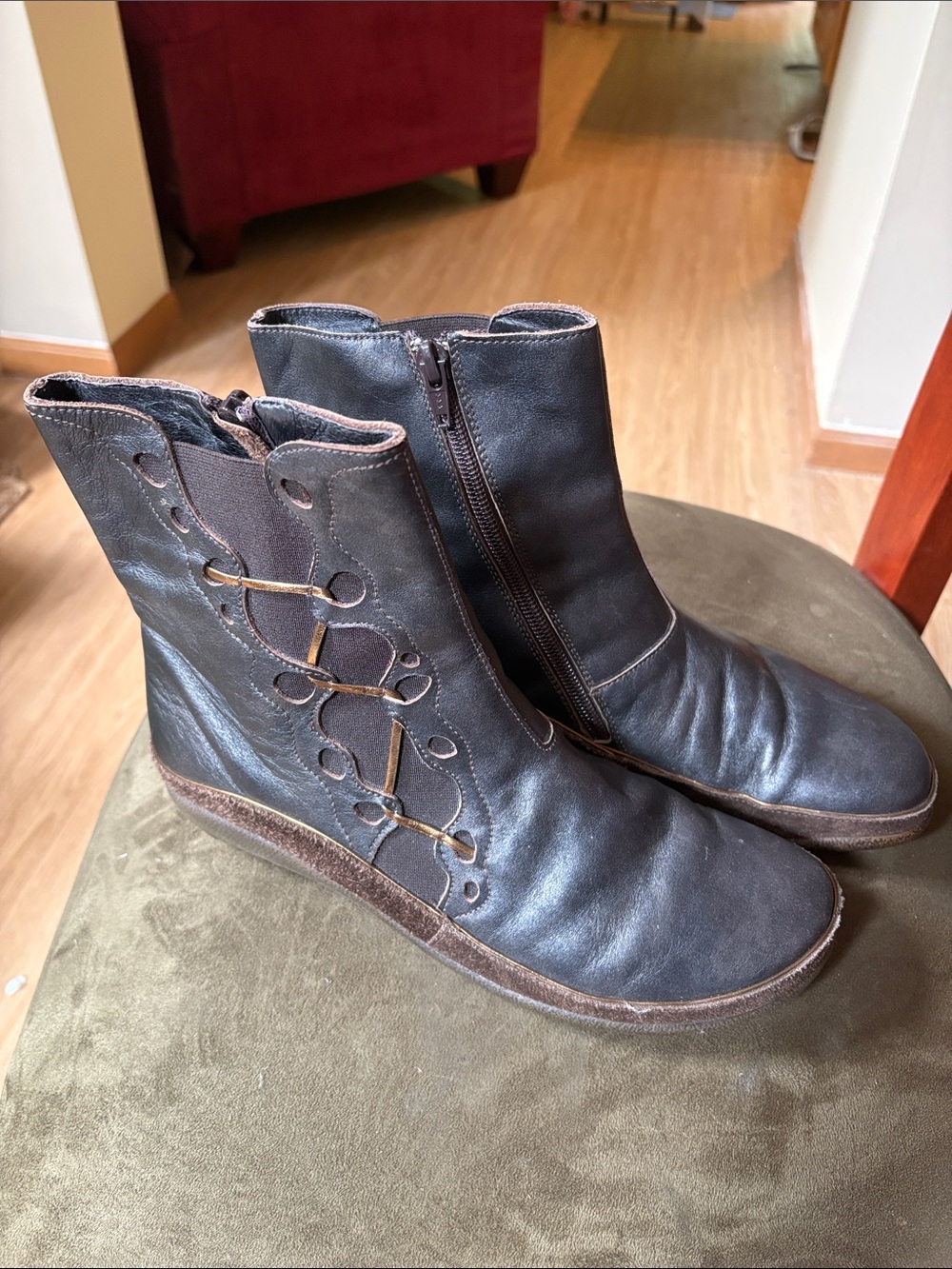 Naot Women’s Decorative Leather Ankle Boots
